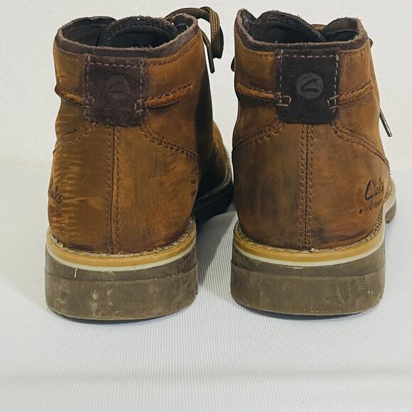 Clarks Chukka Boots Men's 10.5 Morris Peak Waterproof Beeswax Brown Leather Mid - Picture 9 of 11